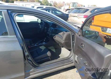 2013 Acura Ilx 2.0L z USA, uszkodzony, nr VIN 19VDE1F53DE010958